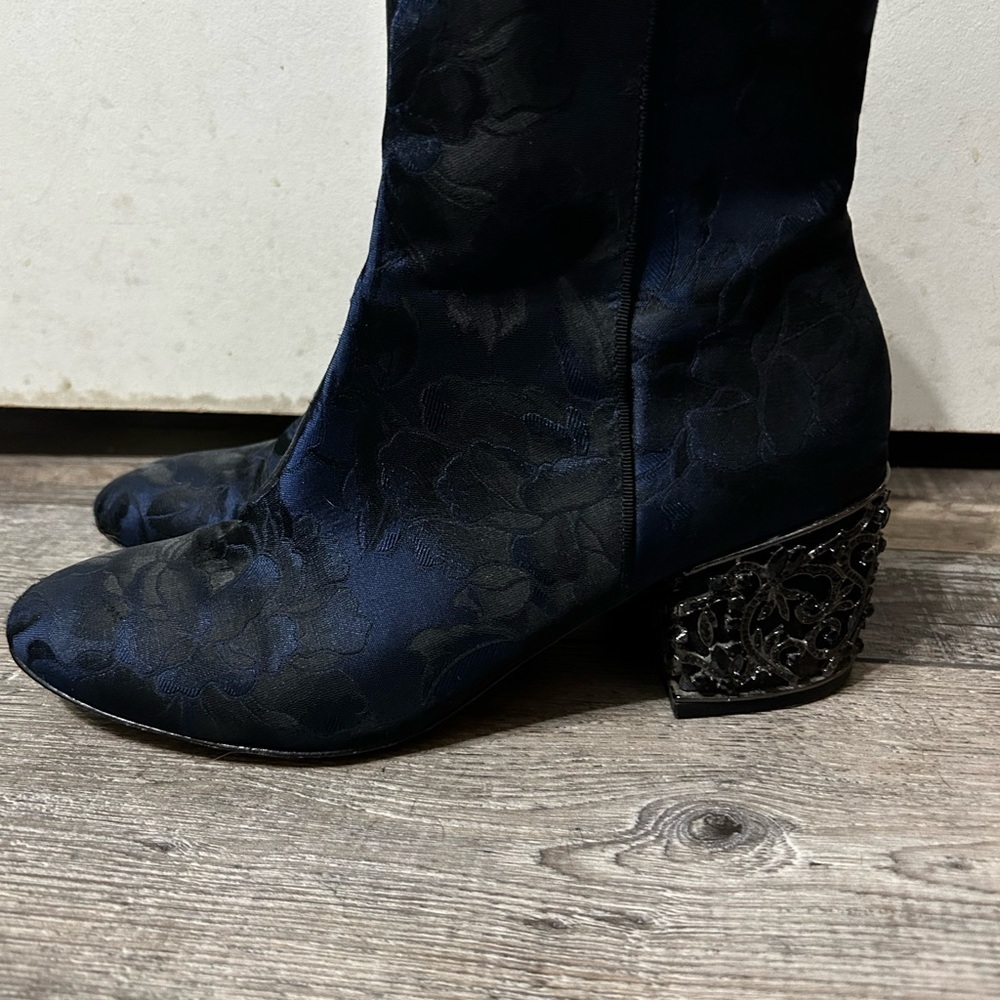 Badgley Mischka Martha Brocade jeweled block heel Blue & black floral bootie - Picture 5 of 11